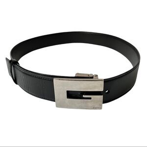 GUCCI G vintage logo leather belt